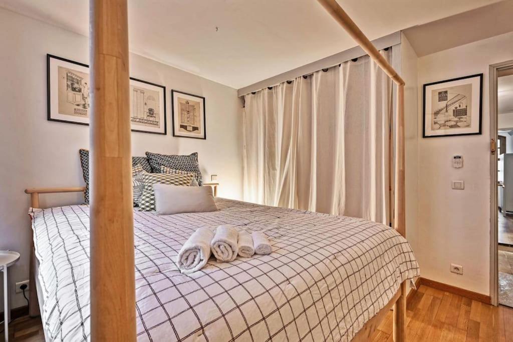 La Bulle - Parking Gratuit En Souterrain - 2 Mins Du Palais Des Papes - Clim Ac - Wifi Apartment Avignon Exterior photo